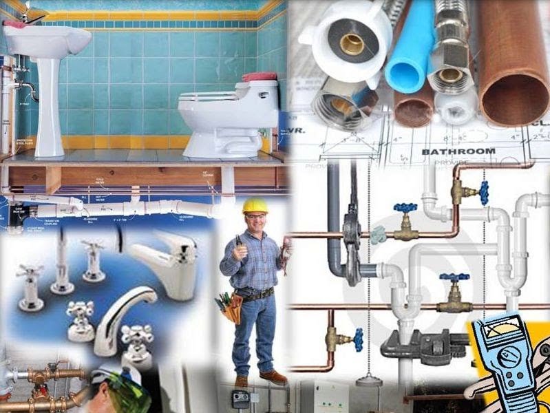 Plomero de HNOS CANO reparando una instalación hidráulica en Puebla